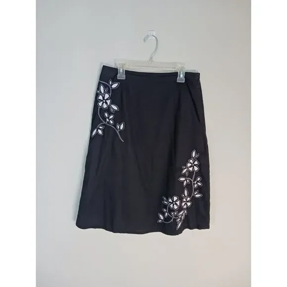 Cotton Black & White Floral Midi Skirt - Picture 3 of 12